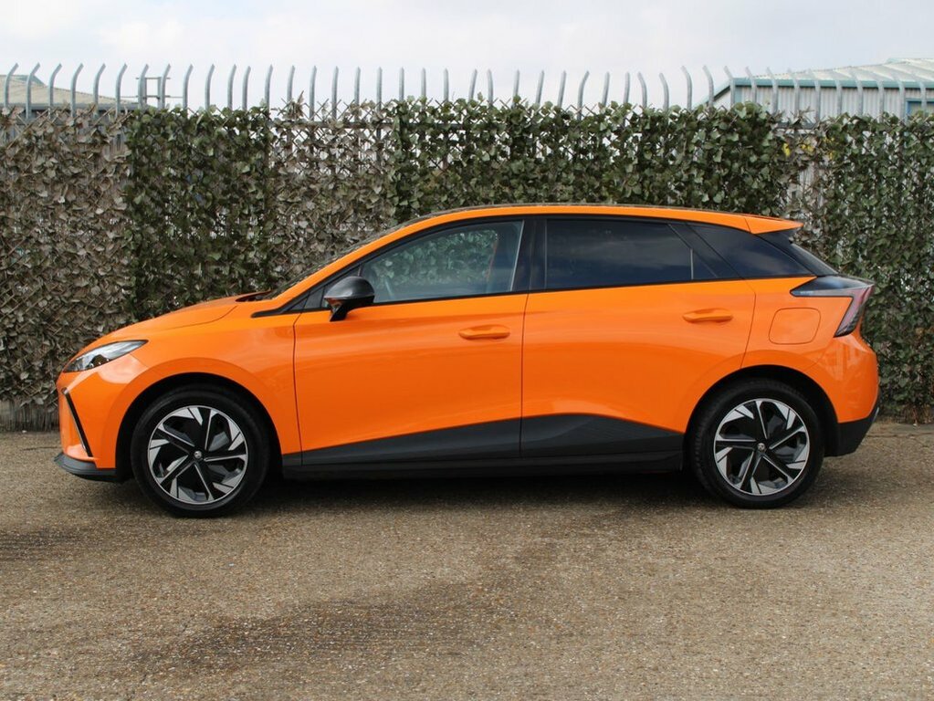 MG MG4 Hatchback PF72DFY Orange #4