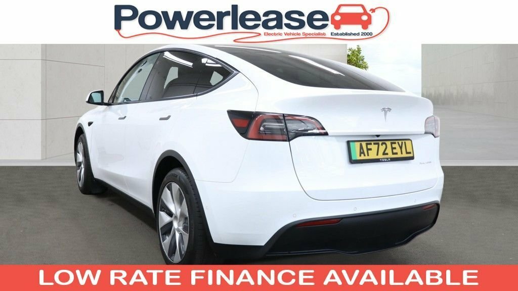 Tesla Model Y Suv White