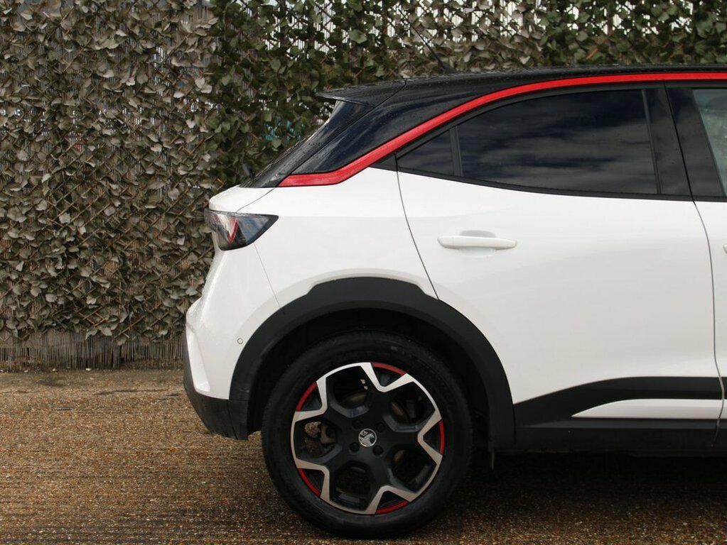 Vauxhall Mokka-e Ultimate White #14