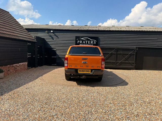 Ford Ranger Tdci Wildtrak Pickup Double Orange