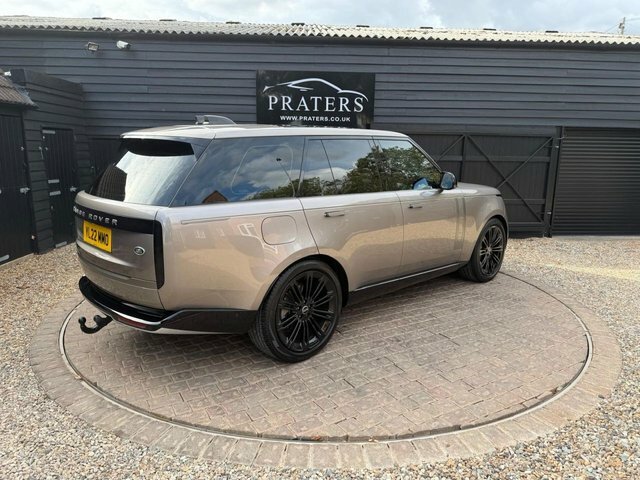 Land Rover Range Rover D300 Mhev Se Suv Brown #4