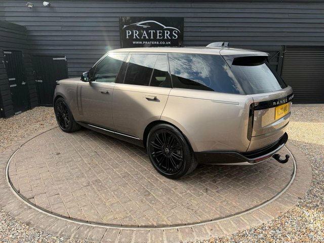 Land Rover Range Rover D300 Mhev Se Suv Brown #3