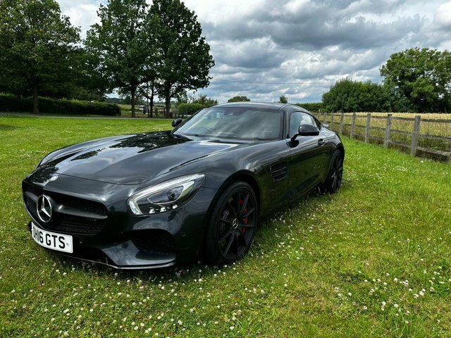 Mercedes-Benz AMG GT V8 Biturbo S Premium Black #2