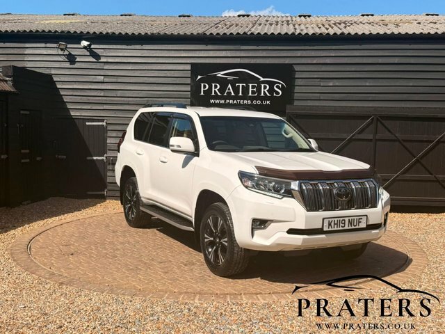Toyota Land Cruiser D-4d Invincible Suv White