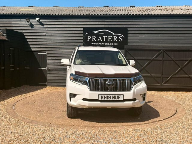 Toyota Land Cruiser D-4d Invincible Suv White #4