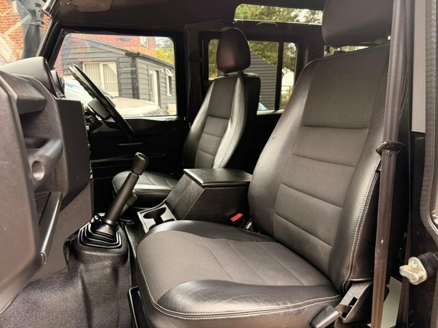 Land Rover Defender 110 Tdci Xs Station Wagon Black #5