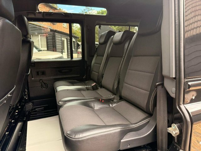Land Rover Defender 110 Tdci Xs Station Wagon Black #6