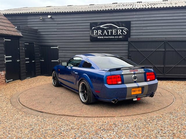 Ford Mustang  Black #27