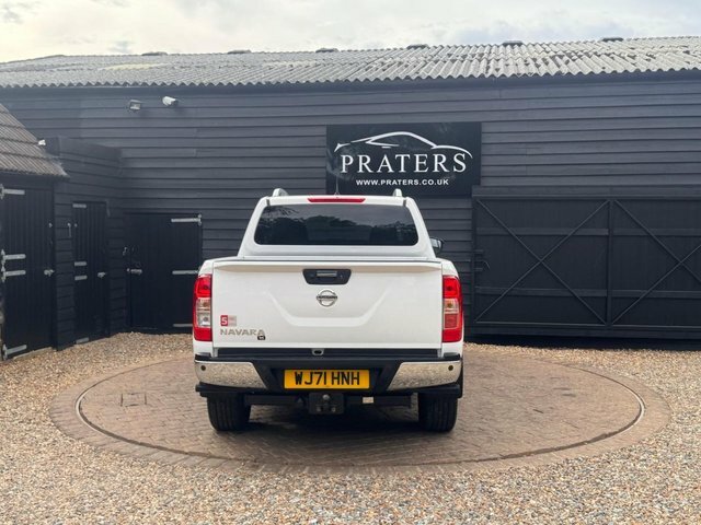 Nissan Navara Dci Tekna Pickup Double White #5