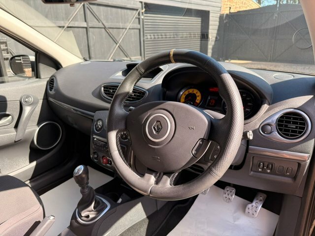 Renault Clio Renaultsport Hatchback Black #5
