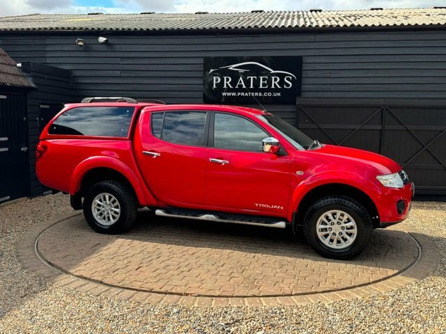 Mitsubishi L200 Di-d Trojan Pickup Double Red #4