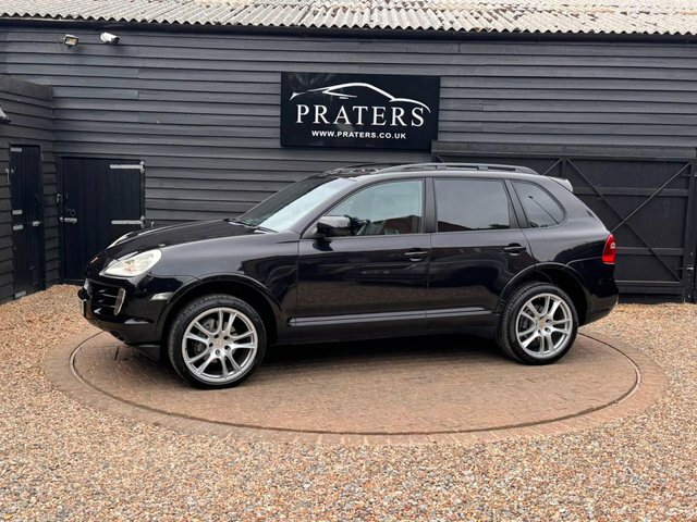 Porsche Cayenne V6 Suv Black #6