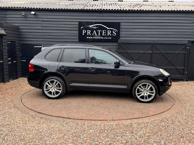 Porsche Cayenne V6 Suv Black #5
