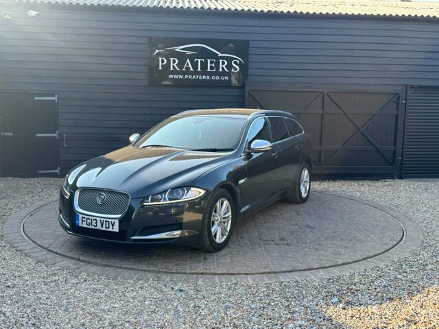 Jaguar XF Luxury Sportbrake Grey #2