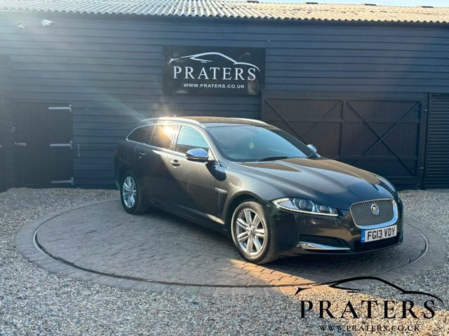 Jaguar XF Luxury Sportbrake Grey