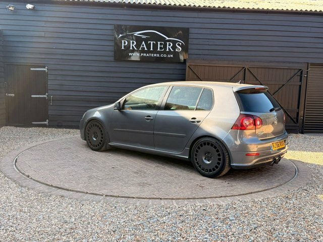 Volkswagen Golf Hatchback 2.0 White #10
