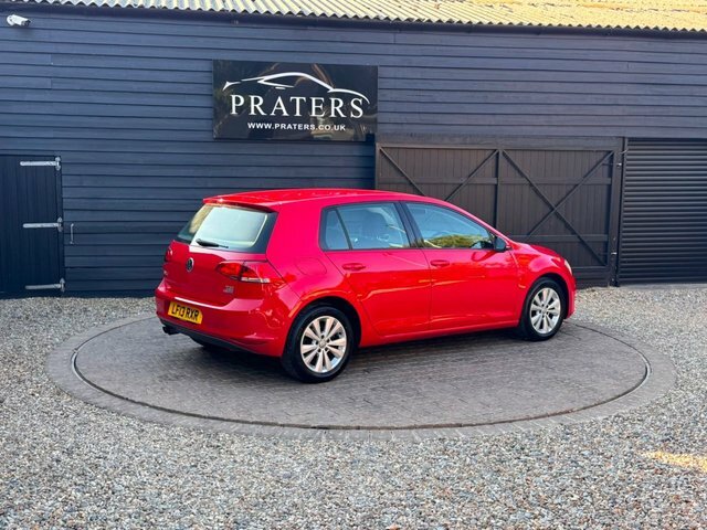 Volkswagen Golf Hatchback 1.6 White #8