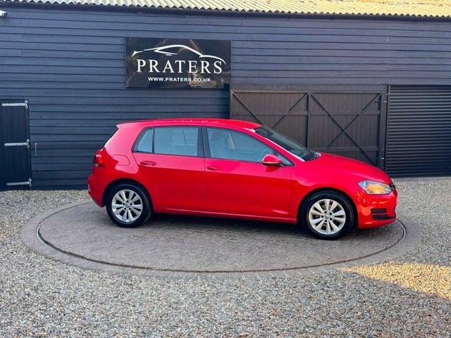 Volkswagen Golf Hatchback 1.6 White #15