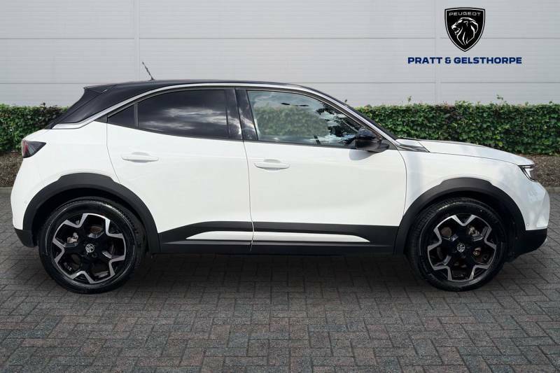 Vauxhall Mokka-e 100Kw Ultimate 50Kwh - 2022 72 White #4