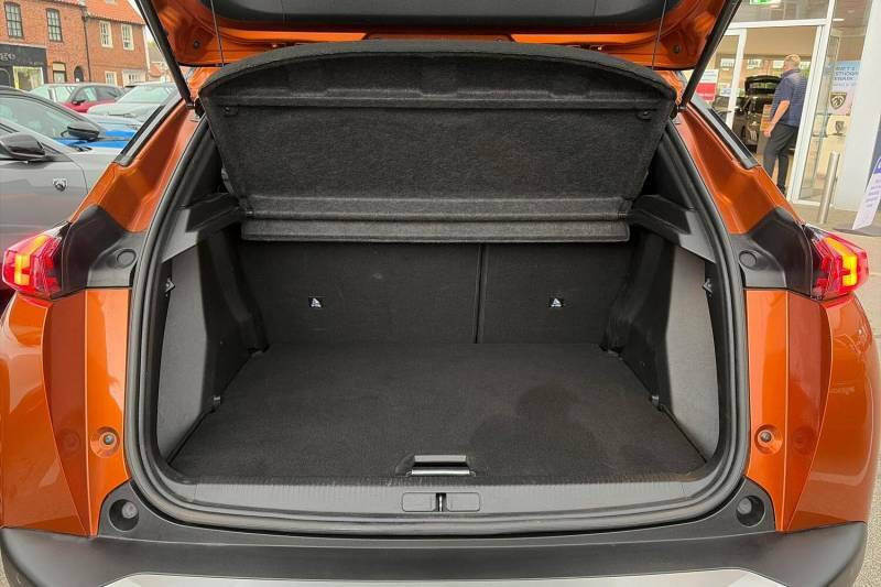 Peugeot 2008 1.2 Puretech 130 Gt Orange #5