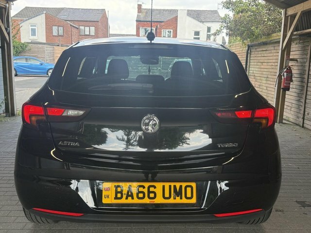 Vauxhall Astra I Turbo Sri BA66UMO Black #6