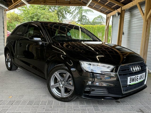 Audi A3 Tfsi Cod Se BW66AKU Black