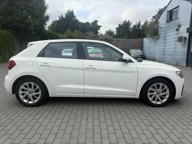 Audi A1 Tfsi 30 Sport LX19TKK White #4