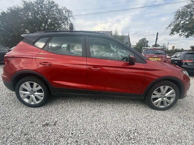 Seat Arona Tsi Se Technology AY20VHT Red #4