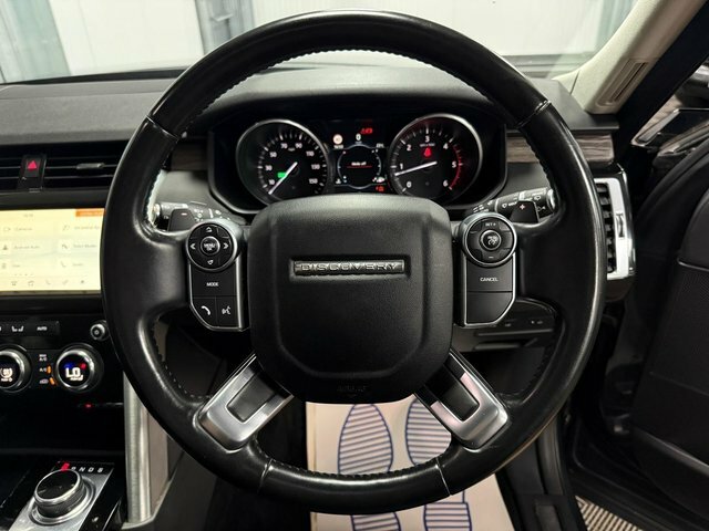 Land Rover Discovery 3L Td6 Hse Luxury Blue #15