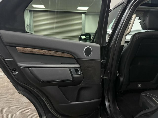 Land Rover Discovery 3L Td6 Hse Luxury Blue #39