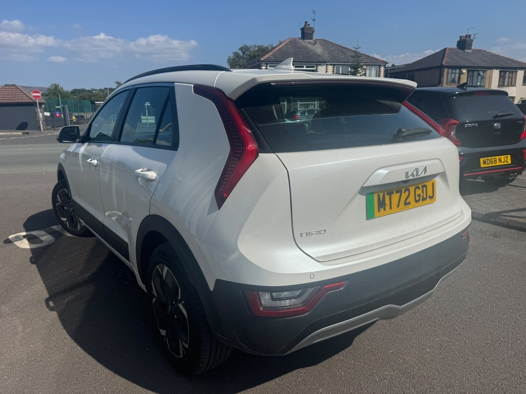 Kia Niro 2 White #2