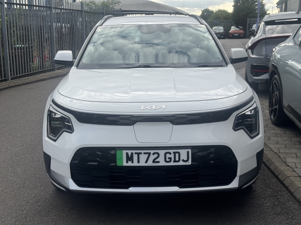 Kia Niro 2 White #4