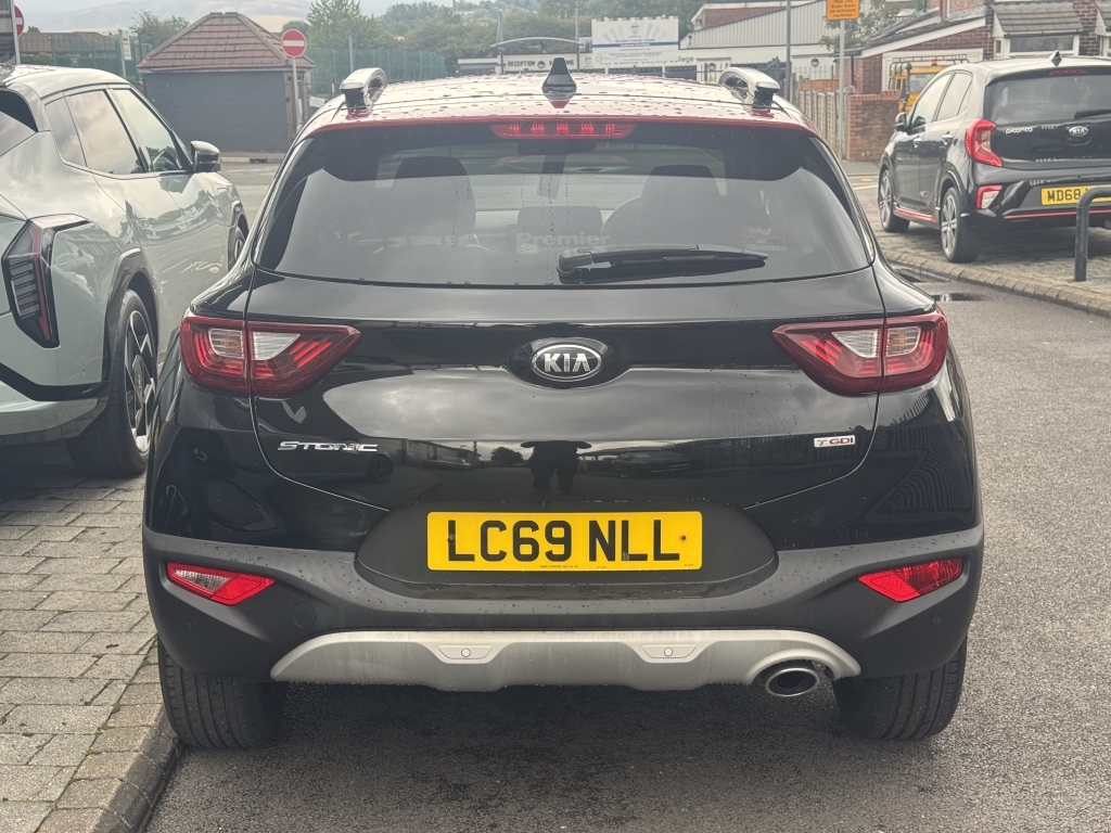 Kia Stonic 1.0 4 Isg Black #6