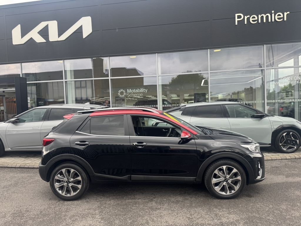 Kia Stonic 1.0 4 Isg Black #4