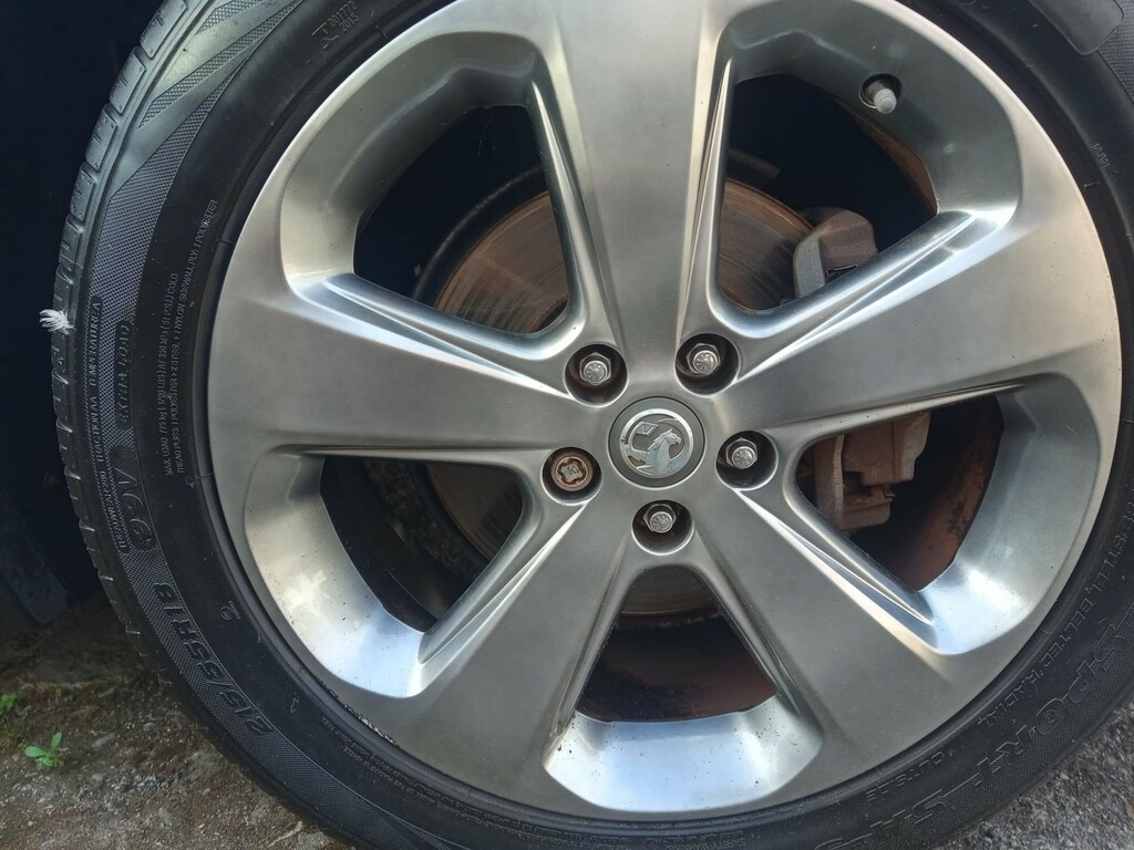 Vauxhall Mokka Hatchback Silver #14