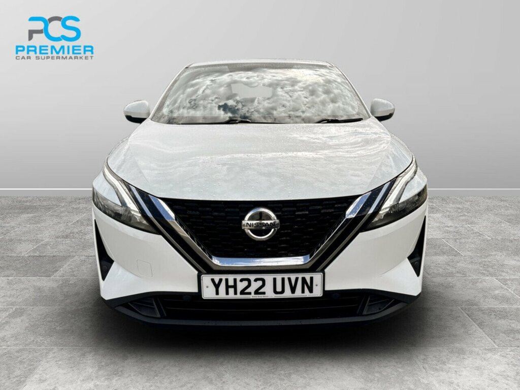 Nissan Qashqai Dig-t Mhev Acenta Premium White