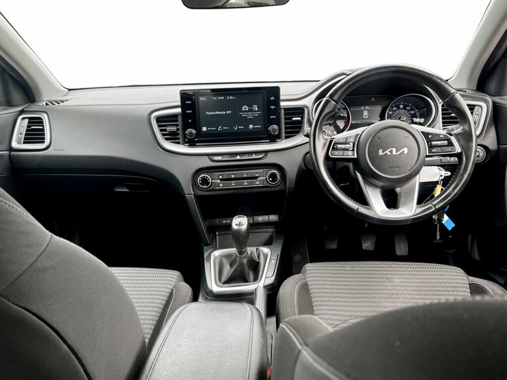 Kia Xceed T-gdi 2 FG73YHA Silver #6