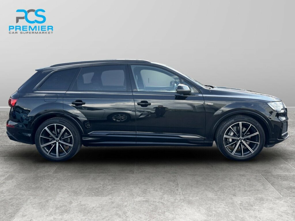Audi Q7 Tdi V6 Black Edition VO23LRX Black #4