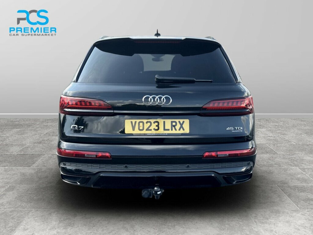 Audi Q7 Tdi V6 Black Edition VO23LRX Black #3