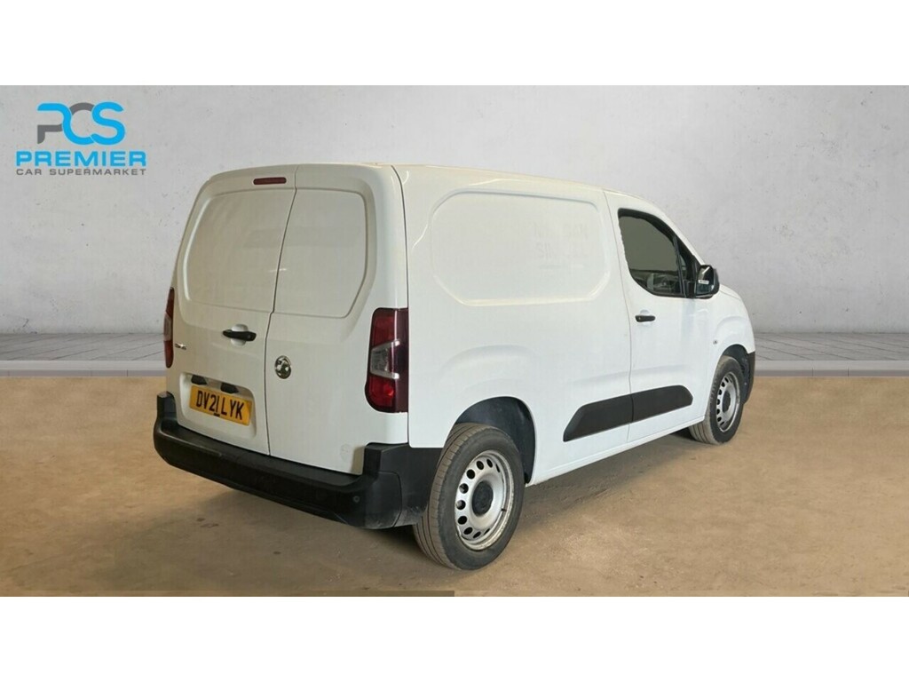 Vauxhall Combo Turbo D 2300 Dynamic White #3