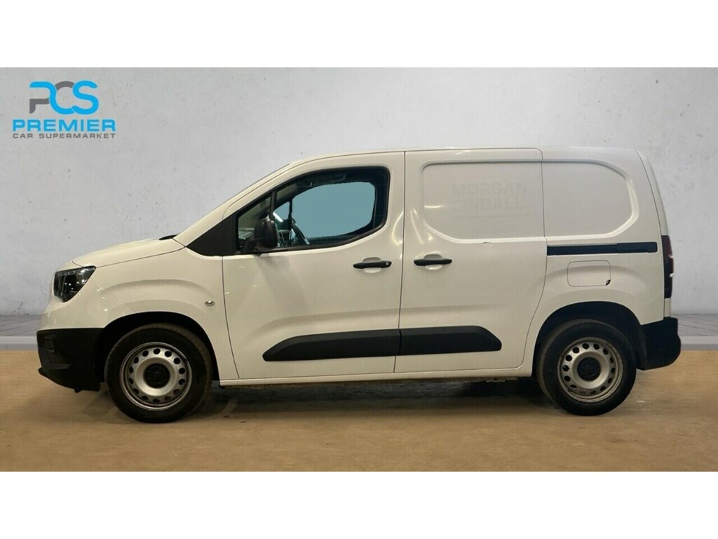 Vauxhall Combo Turbo D 2300 Dynamic White #6