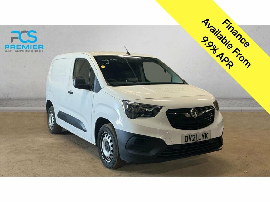 Vauxhall Combo Turbo D 2300 Dynamic White