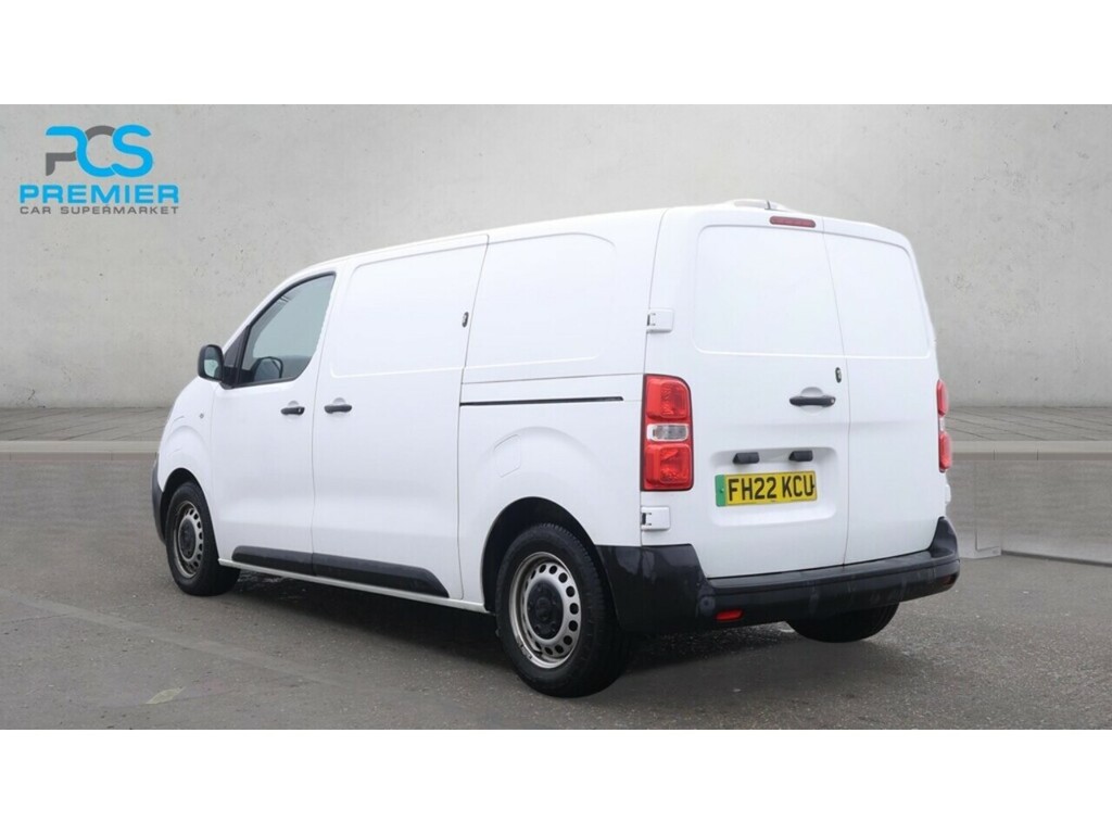 Vauxhall Vivaro 3100 Dynamic White #4