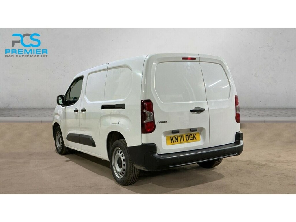 Vauxhall Combo Turbo D 2300 Edition White #4