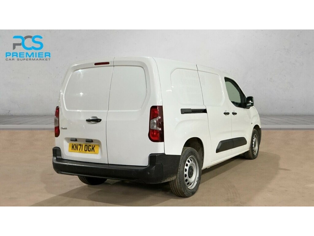 Vauxhall Combo Turbo D 2300 Edition White #3