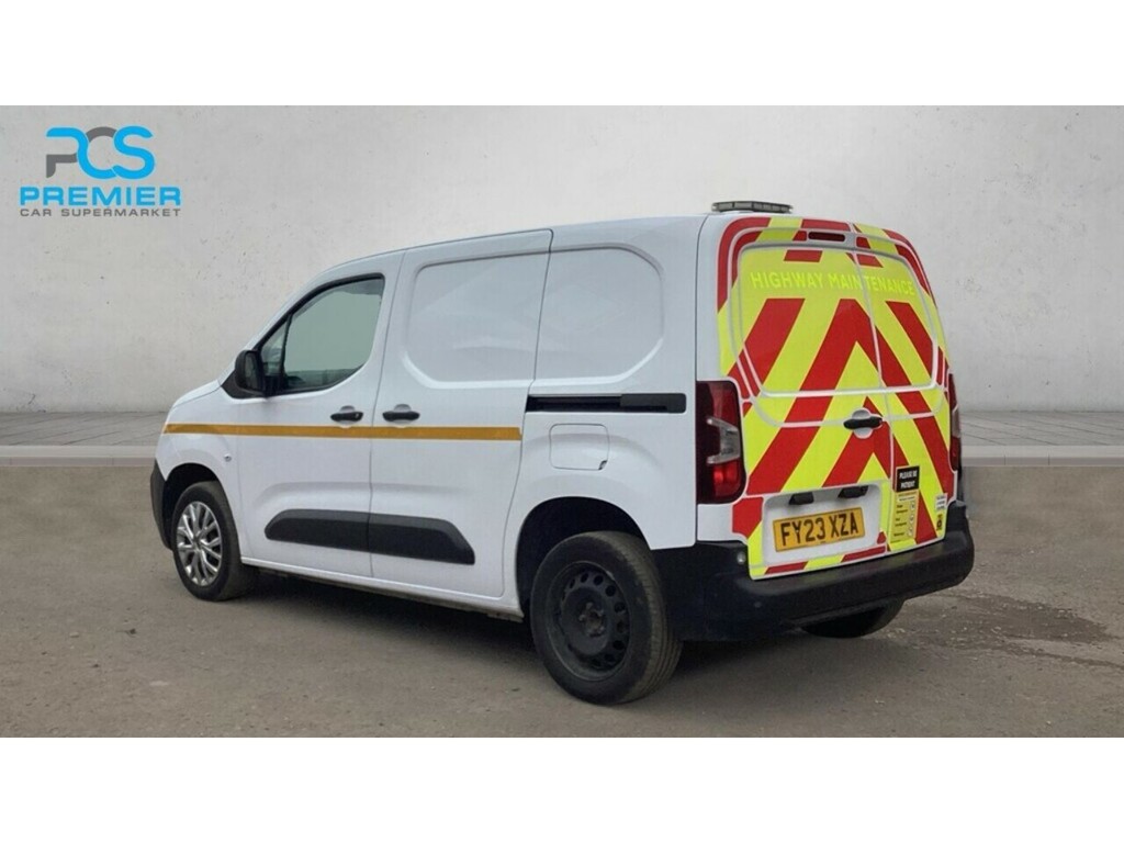 Citroen Berlingo Bluehdi 1000 Enterprise M Pro White #4