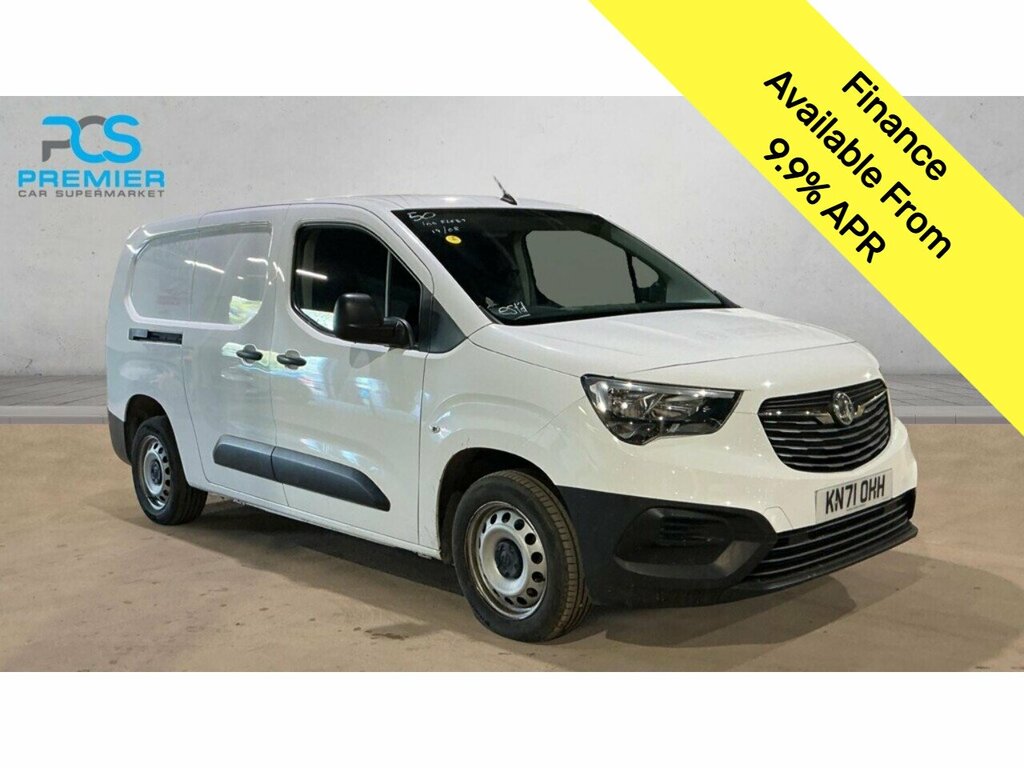 Vauxhall Combo Turbo D 2300 Dynamic White