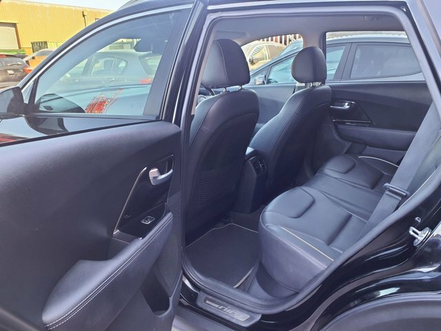 Kia e-Niro 64Kwh 3 Suv 201 Bhp Black #4