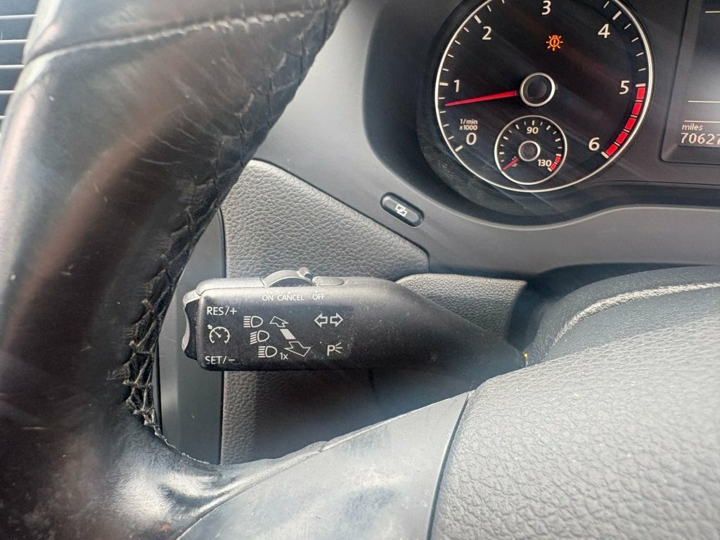 Volkswagen Jetta Black #14