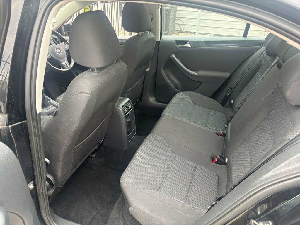 Volkswagen Jetta Black #16